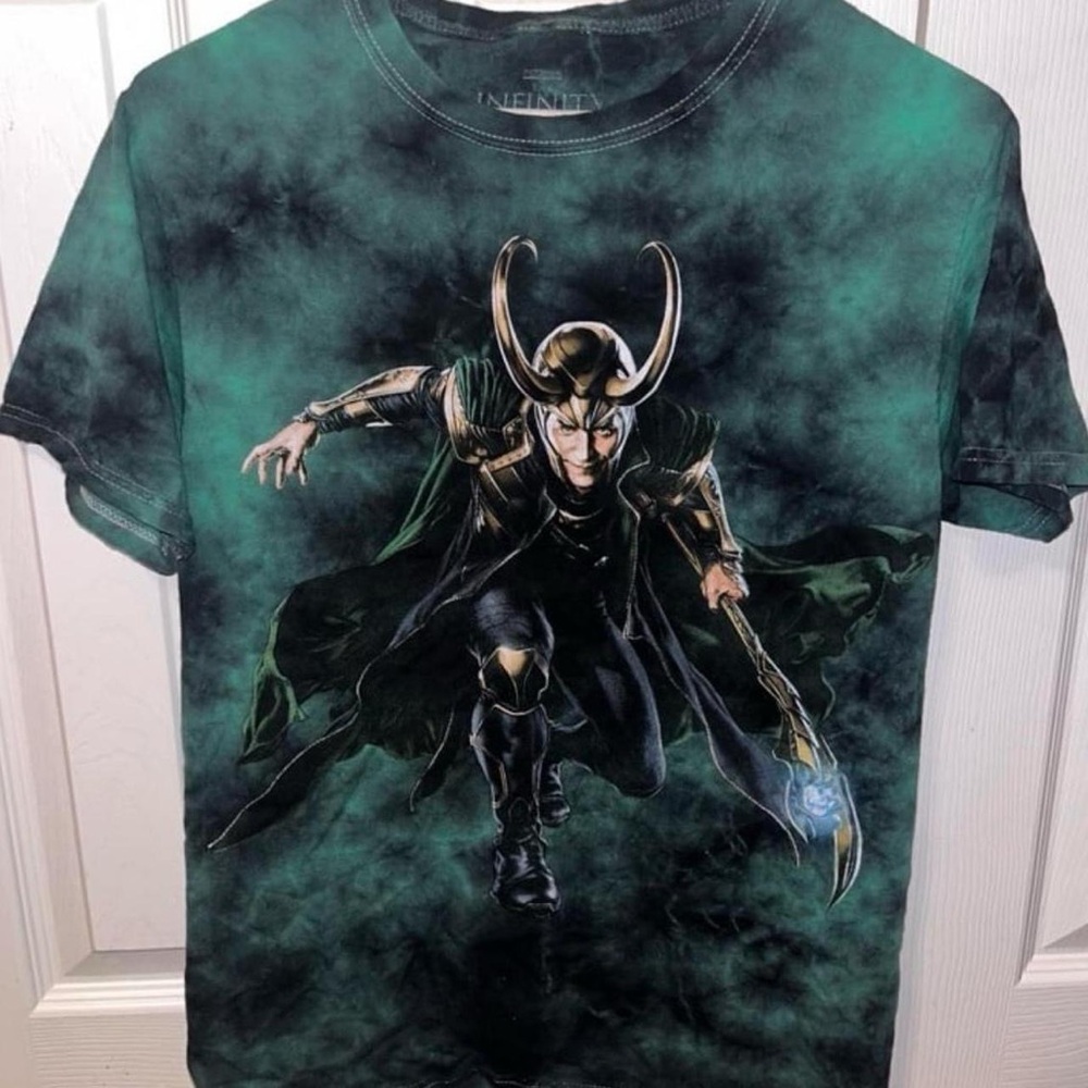 Hot Topic Marvel Avengers Tie Dye Loki Green Shirt Small